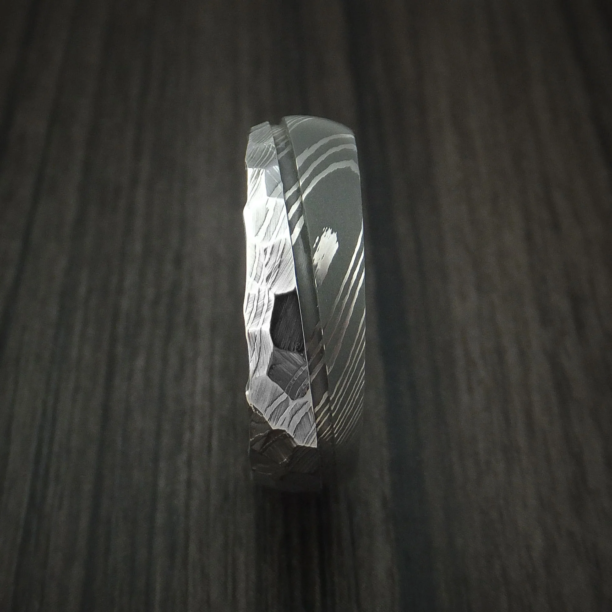 Damascus Steel Men's Ring with Hammer Rock Finish Two Tone Custom Band - Image 3