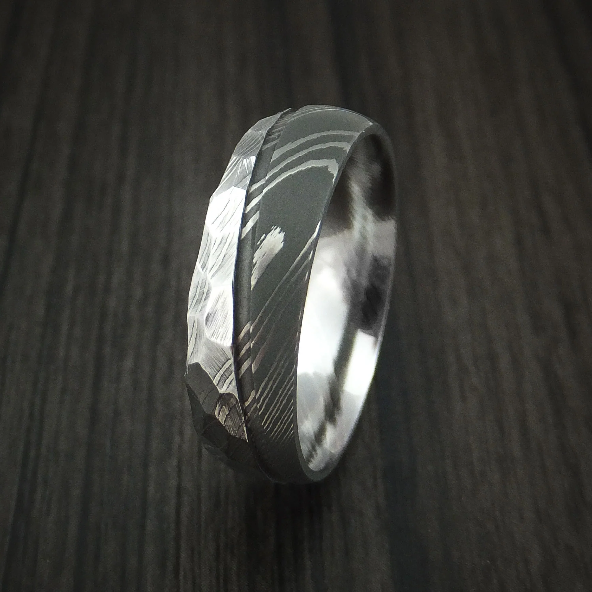 Damascus Steel Men's Ring with Hammer Rock Finish Two Tone Custom Band - Image 4