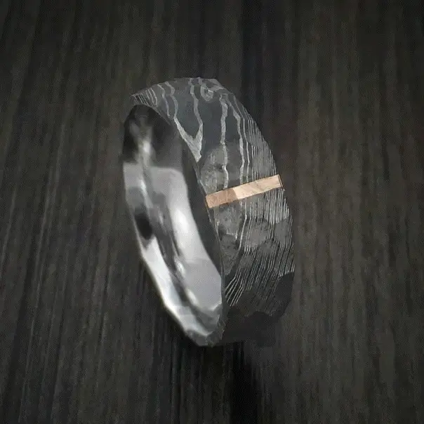 Damascus Steel Men's Ring with Rock Hammer Finish and Vertical 14k Rose Gold Inlay Custom Made Band - Image 5