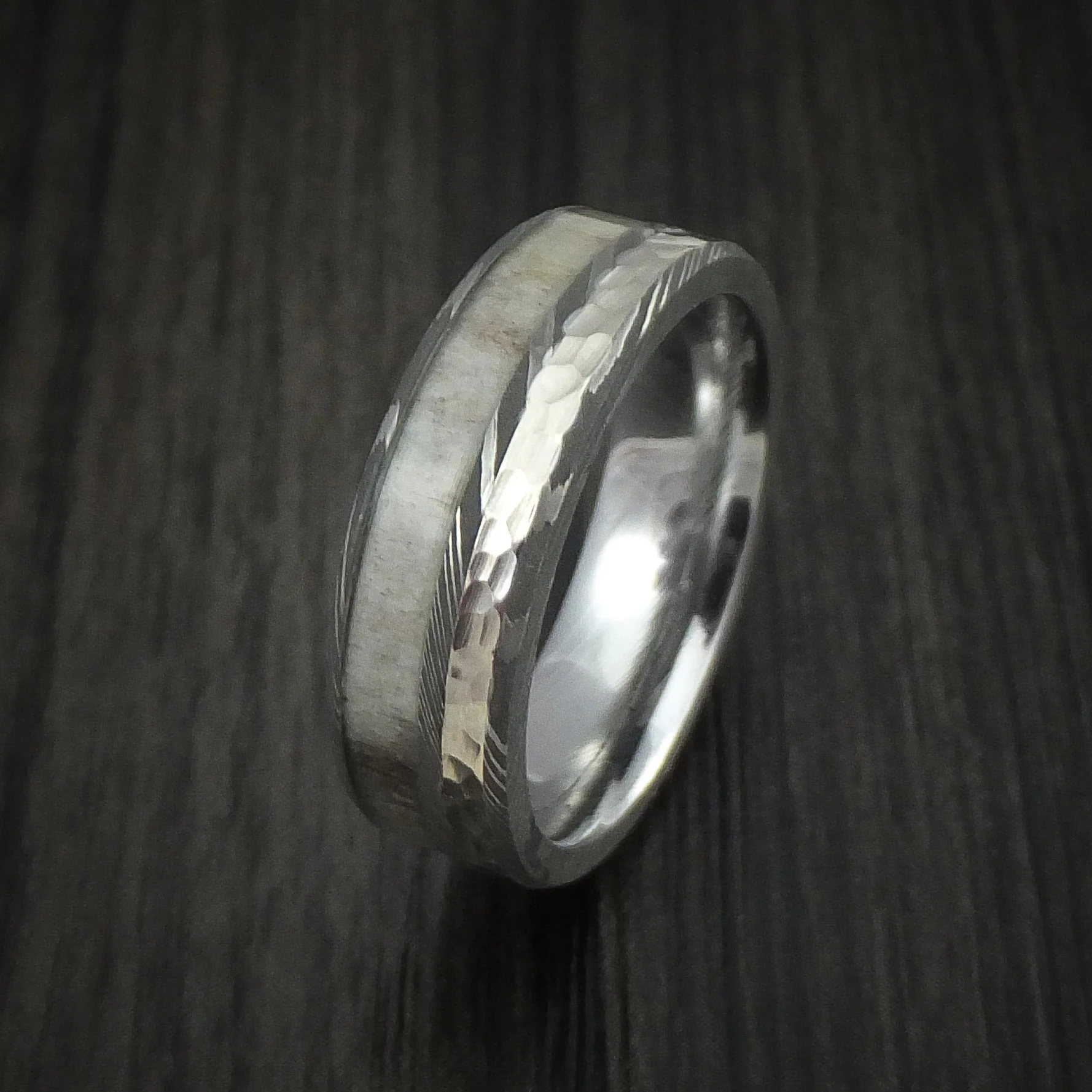Damascus Steel with Hammered 14k White Gold and Antler Custom Made Men's Ring - Image 4