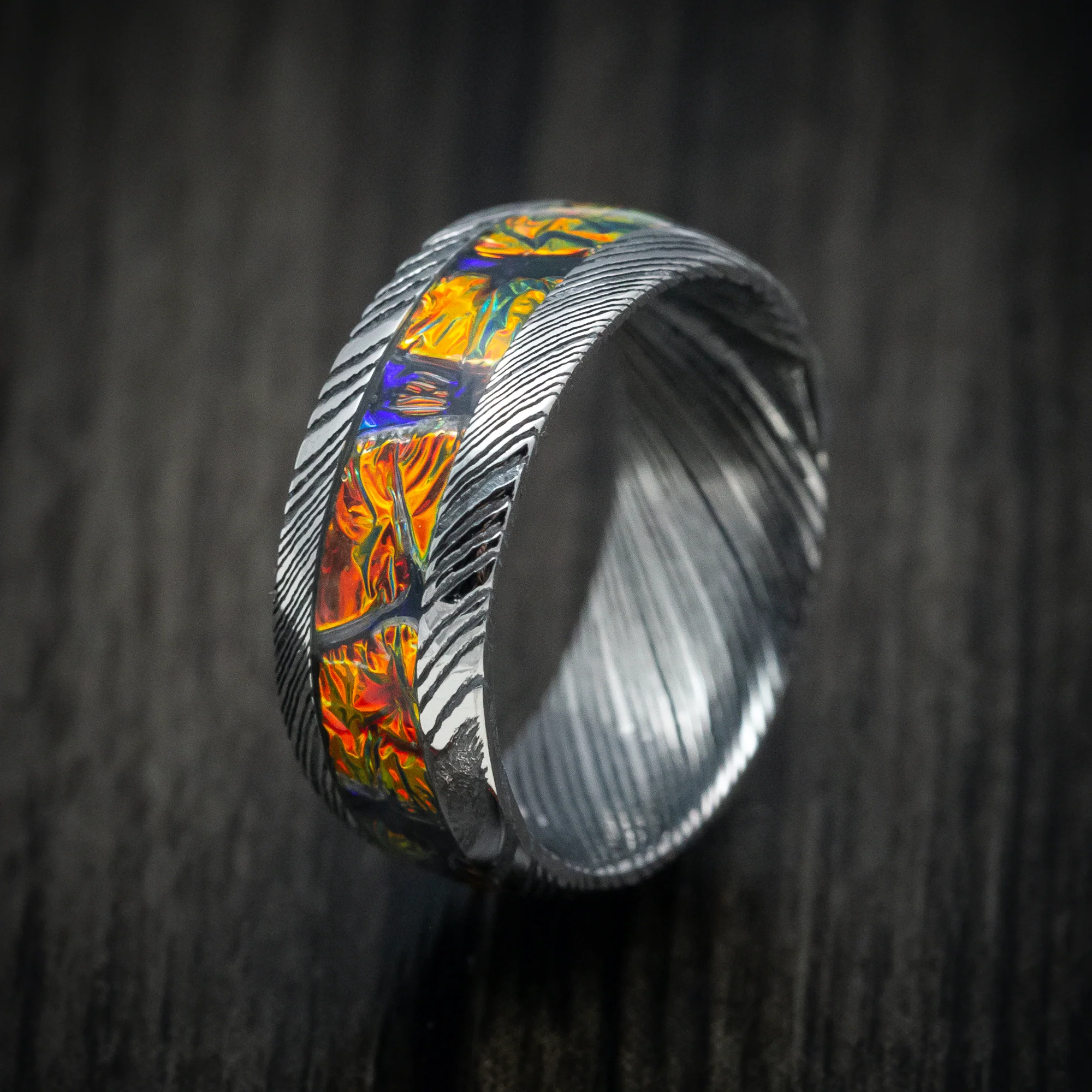Woodgrain Kuro Damascus Steel and Dichrolam Inlay Men's Ring Custom Made Band - Image 4