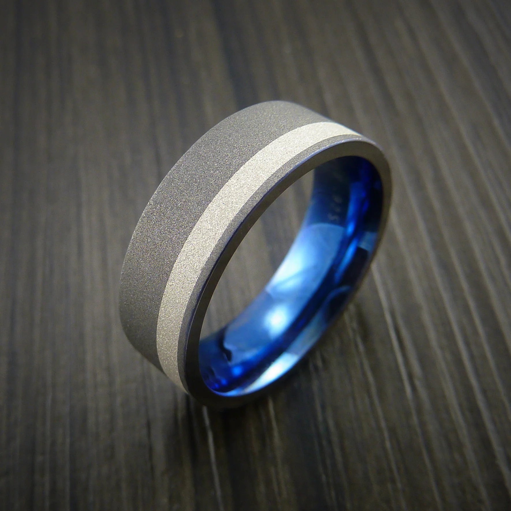 Titanium Men's Ring with Silver Inlay Wedding Band Anodized Blue Inside - Image 4